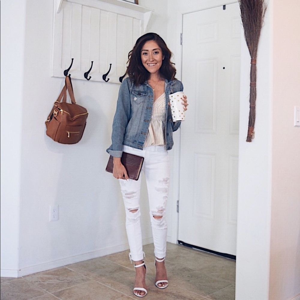 Meet your Posher, Mikayla!
